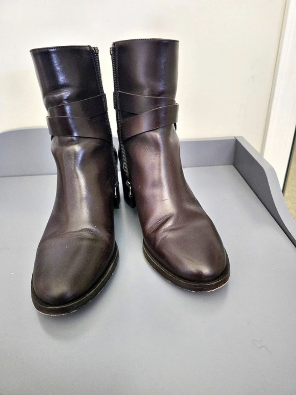 Stuart Weitzman Esme Belted Zip Boots in Brown Like New